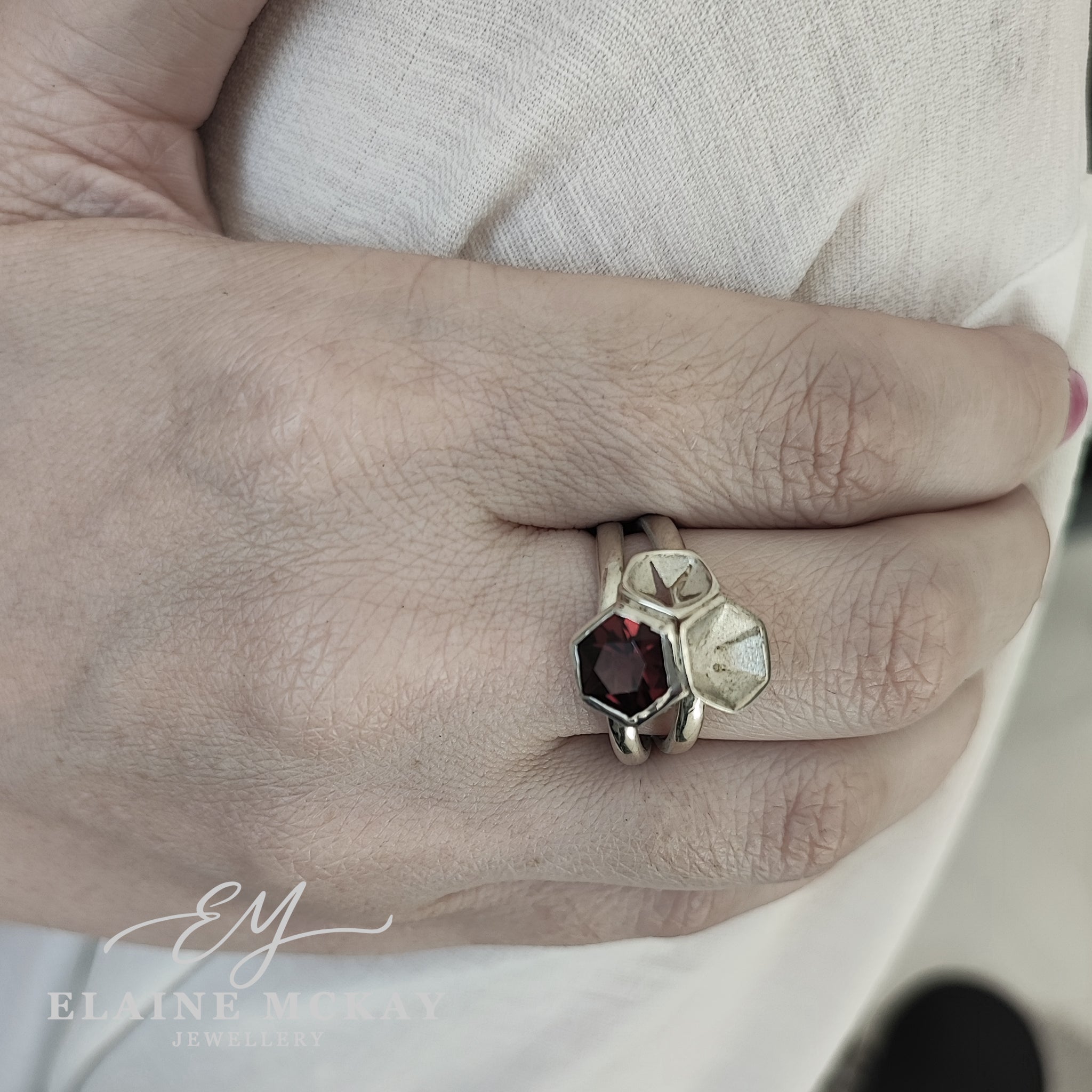 Hex Garnet Ring