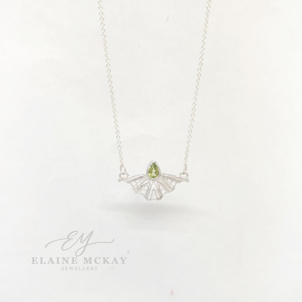 Peridot Deco necklace